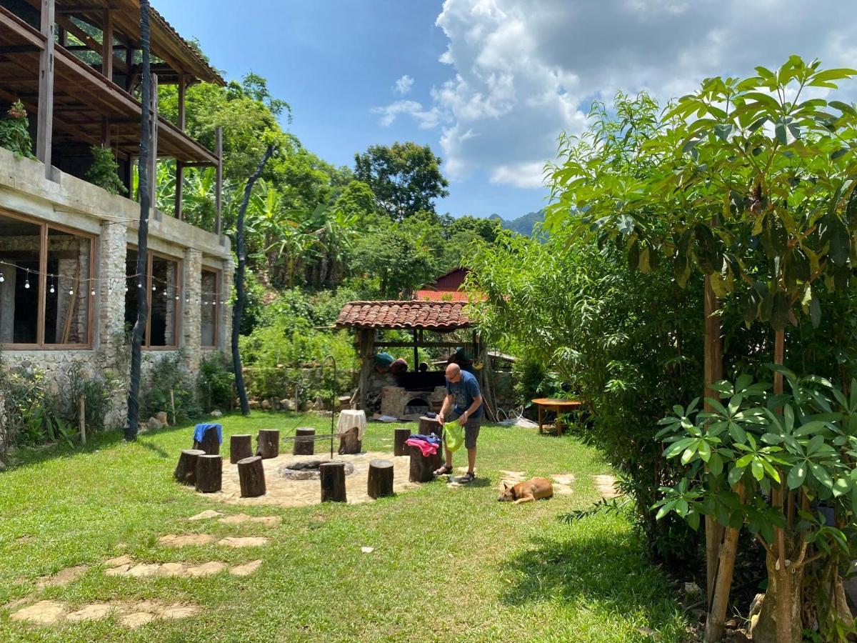 Ba Be Jungle Houses Luaran gambar