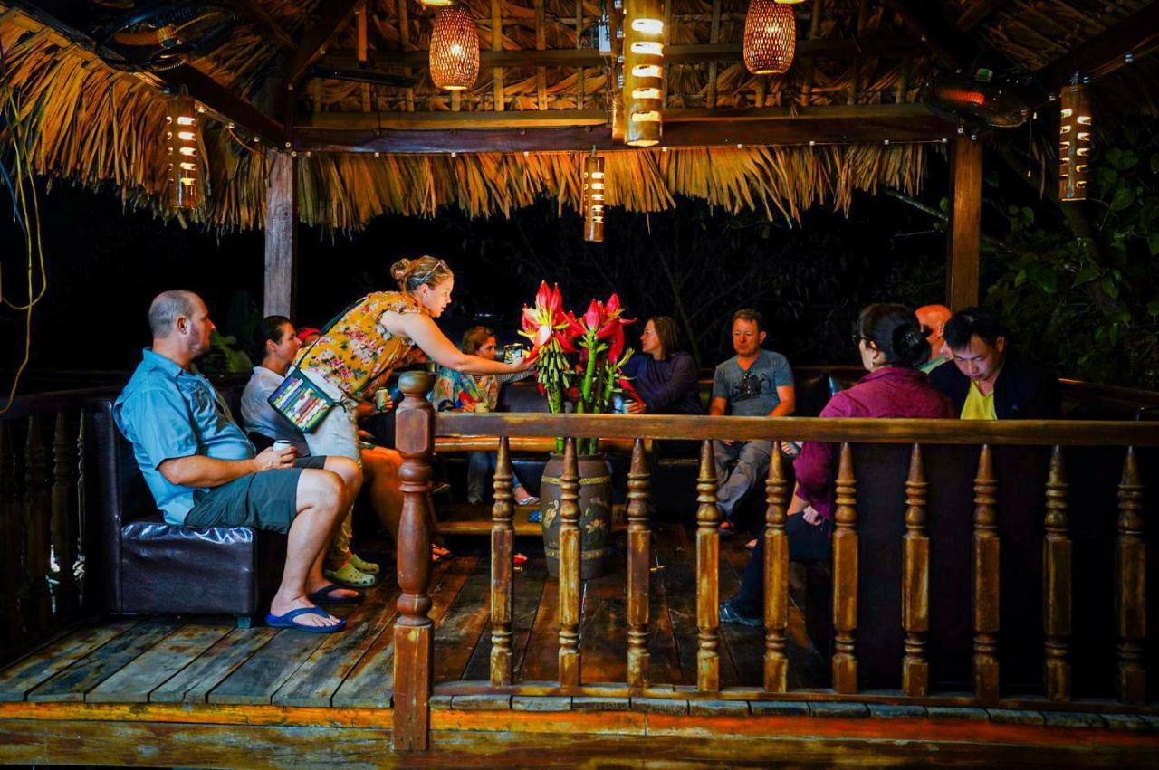 Ba Be Jungle Houses Luaran gambar